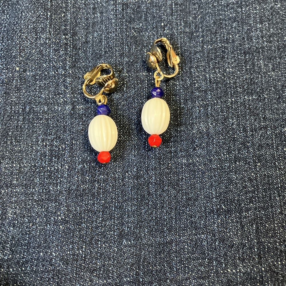 Vintage Clip On Earrings 1 1/2" Stunning Red, White and‎ Blue Dangle Statement